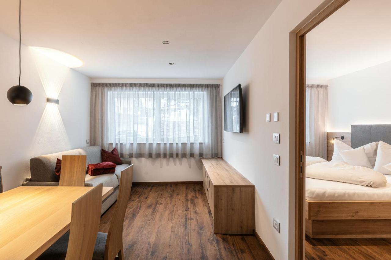 شقة Alpenrose Alpine Living سيلفا دي فال جاردينا المظهر الخارجي الصورة